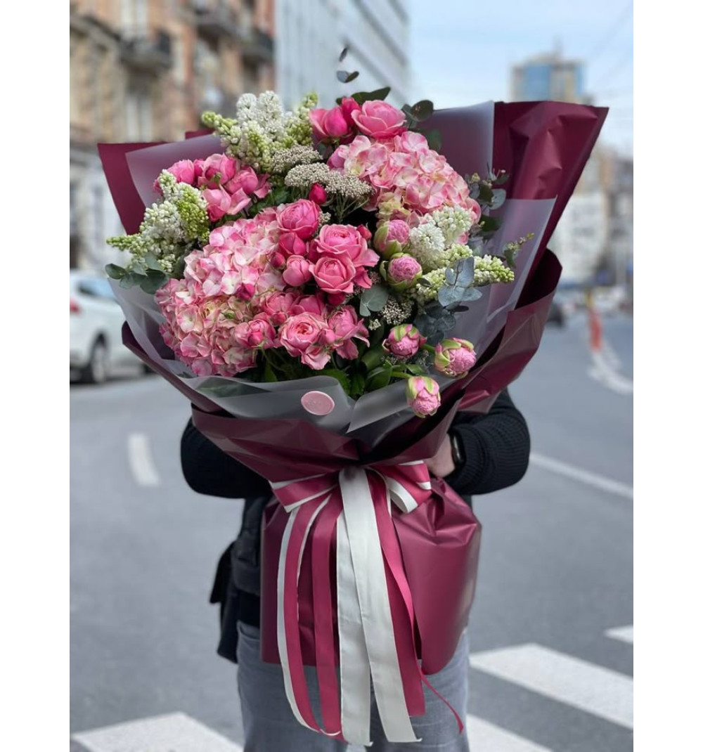 Авторский букет «Королевская грация»